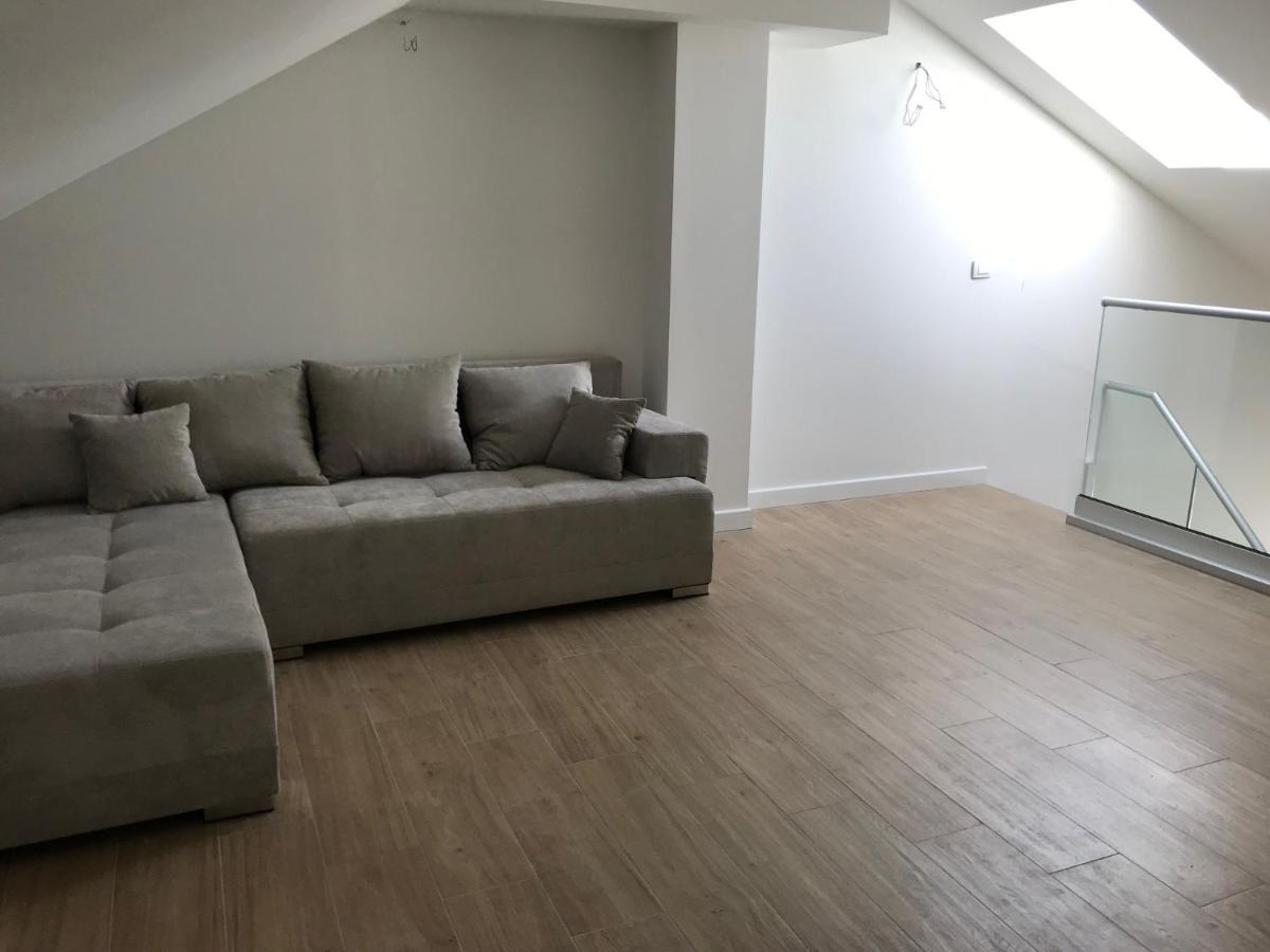 Galeria Apartment Ποντστράνα Εξωτερικό φωτογραφία